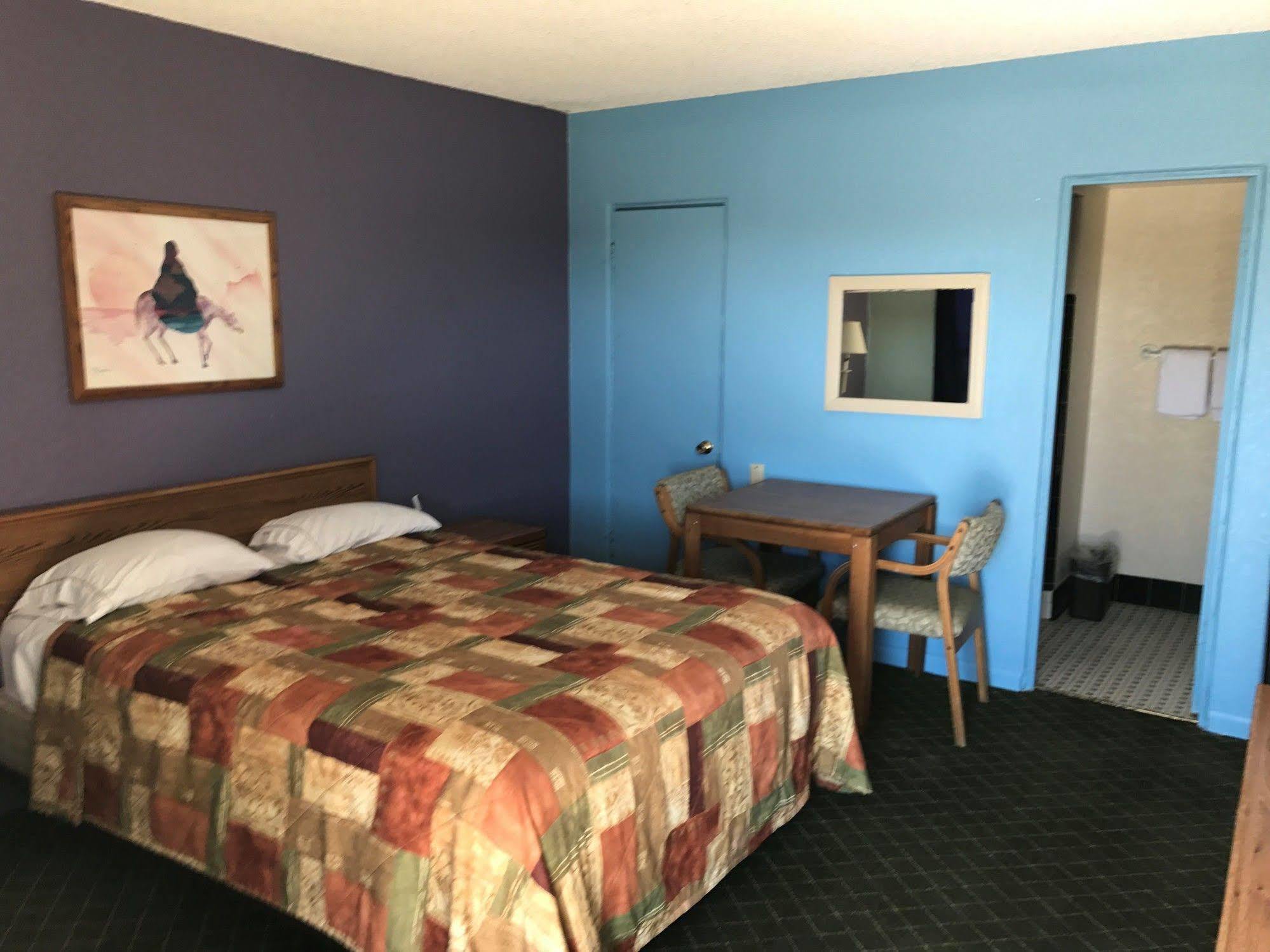 Western Inn Розуэлл Экстерьер фото